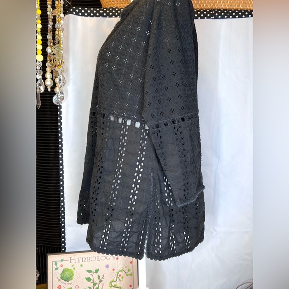 Gretchen Scott Black Cotton Eyelet Tunic Size Large - Picture 6 of 9